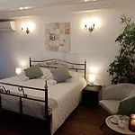 Nona Tamara With Astonishing Sea & Mountains View Villa *