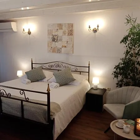 Nona Tamara With Astonishing Sea & Mountains View Villa *