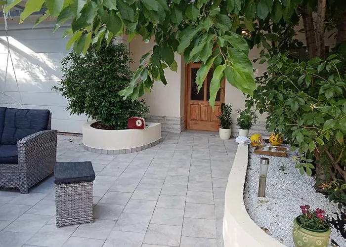 Willa Nona Tamara With Astonishing Sea & Mountains View *