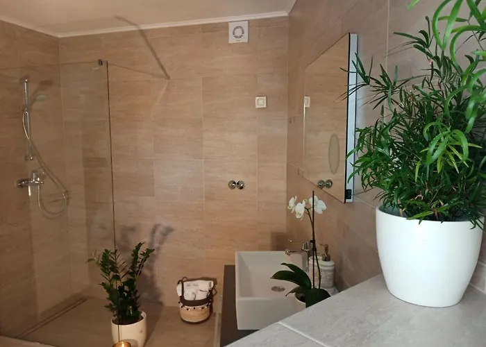 Nona Tamara With Astonishing Sea & Mountains View *