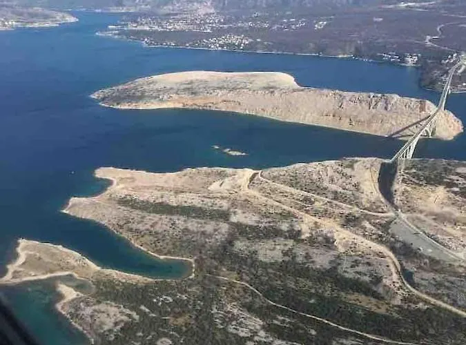 Nona Tamara With Astonishing Sea & Mountains View